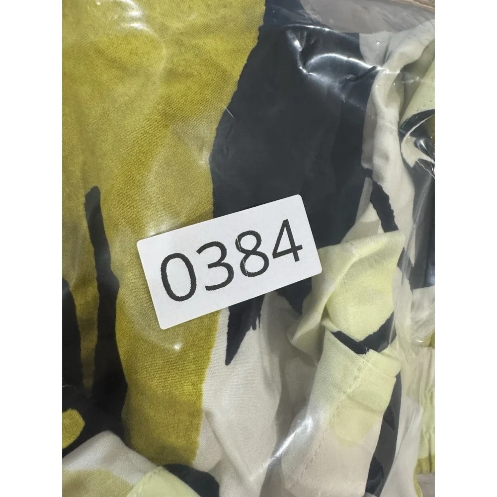 CALIA by Carrie Underwood Printed Rayon Shorts Size M Yellow Black Abstract